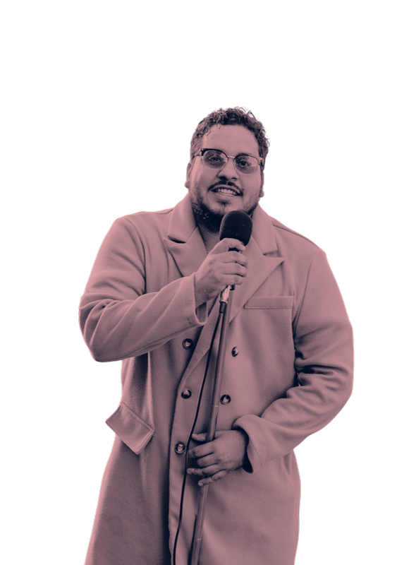 Jefferson Rojas at the microphone